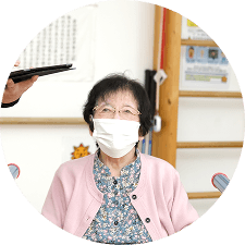 インタビューに応えるご利用者様